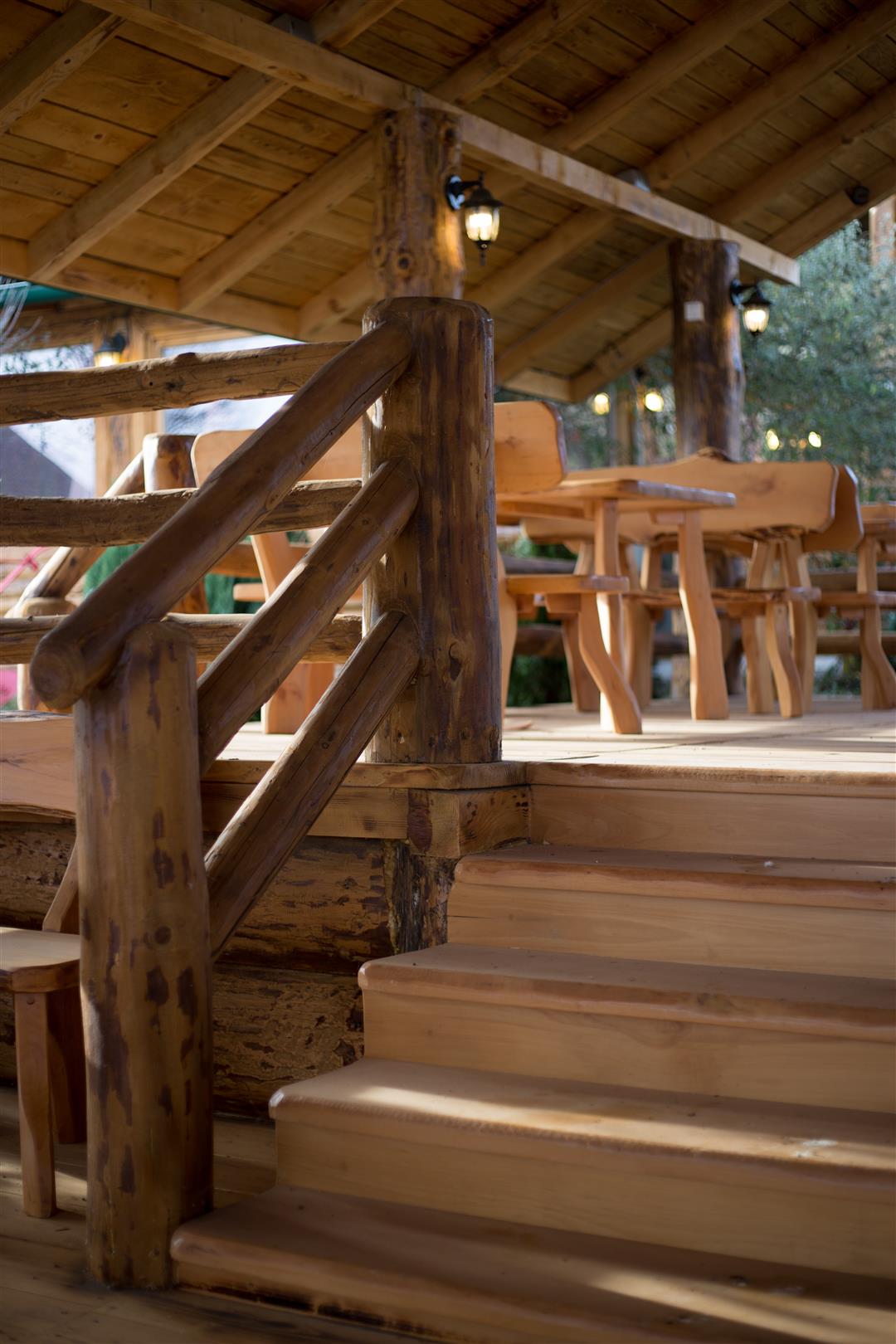 СТАРА КРЧМА - отворена тераса, детаљ