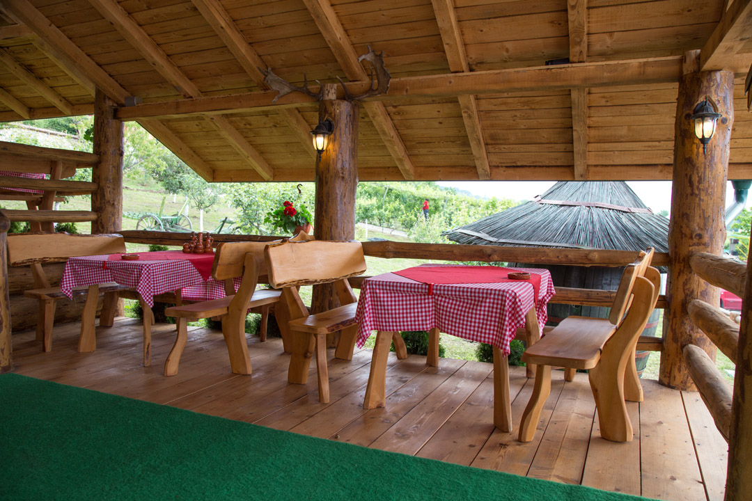 СТАРА КРЧМА - отворена тераса