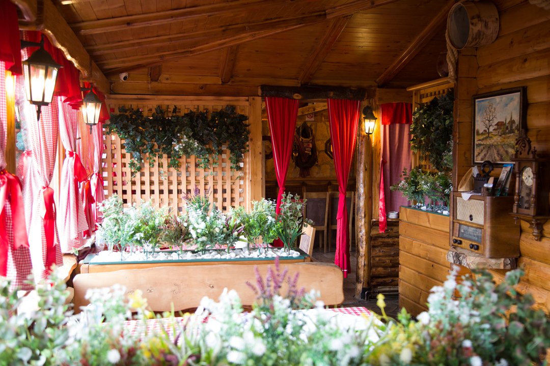 СТАРА КРЧМА - затворена тераса