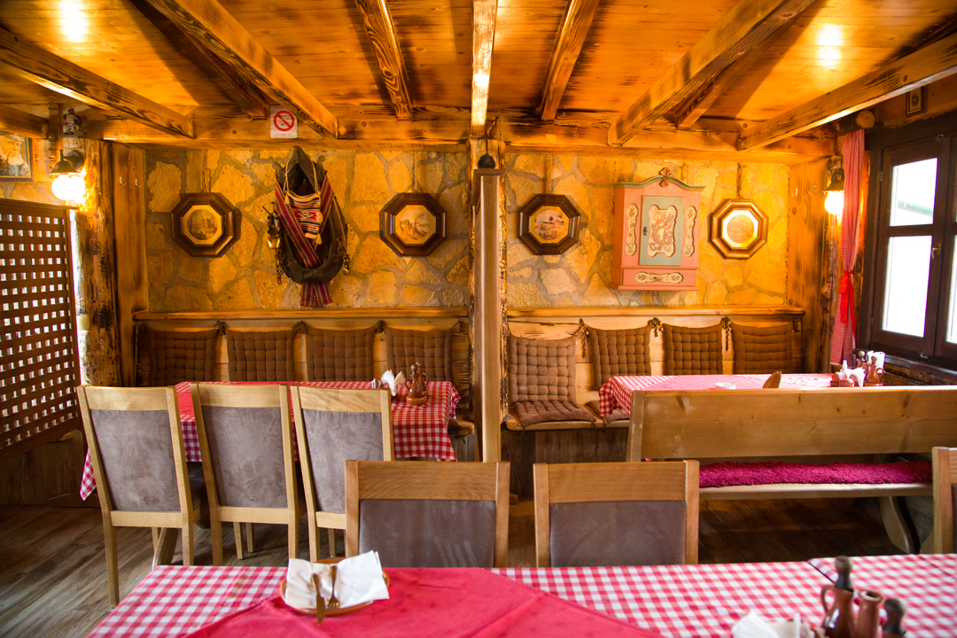 СТАРА КРЧМА - амбијент