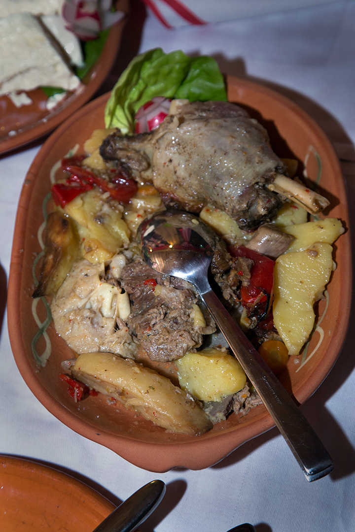 ХРАНА - детаљ