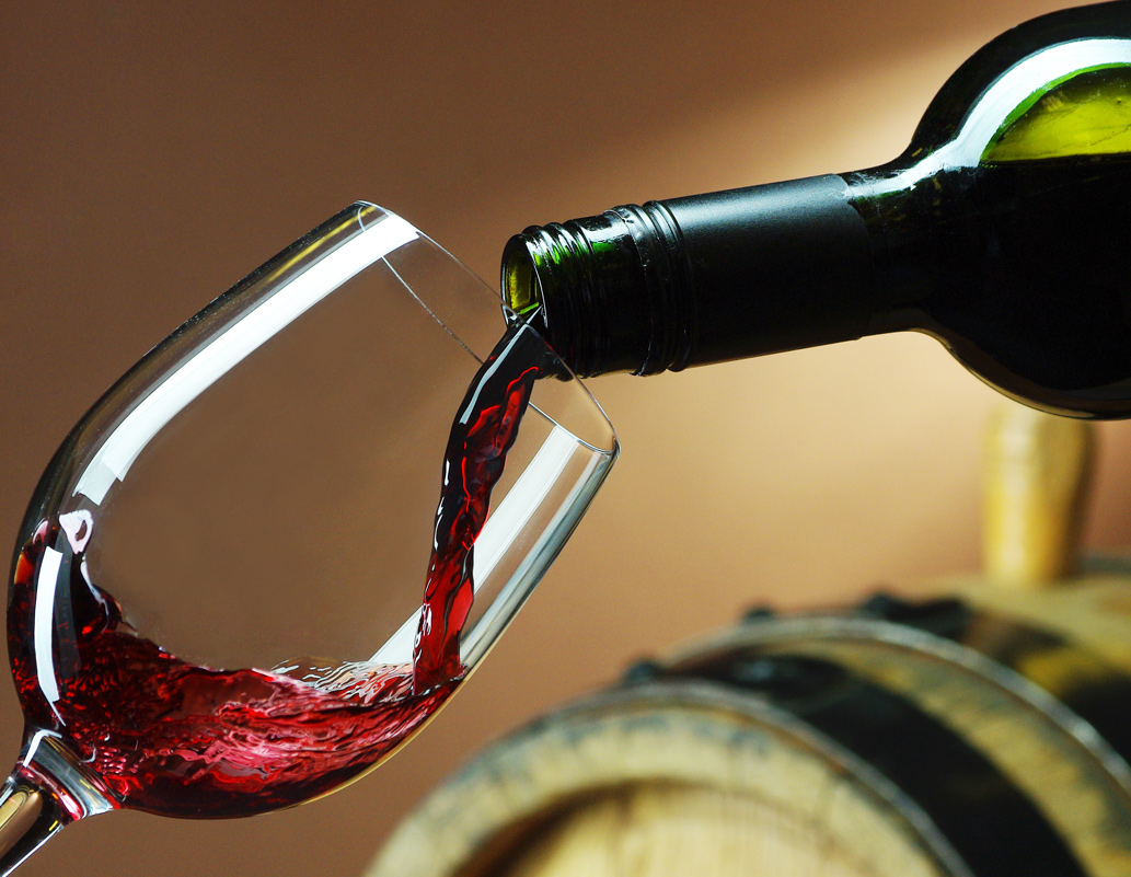 ЦРВЕНА ВИНА - У ФЛАШАМА